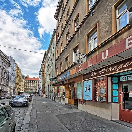 Apartment Lublanska 48 Prága Kültér fotó