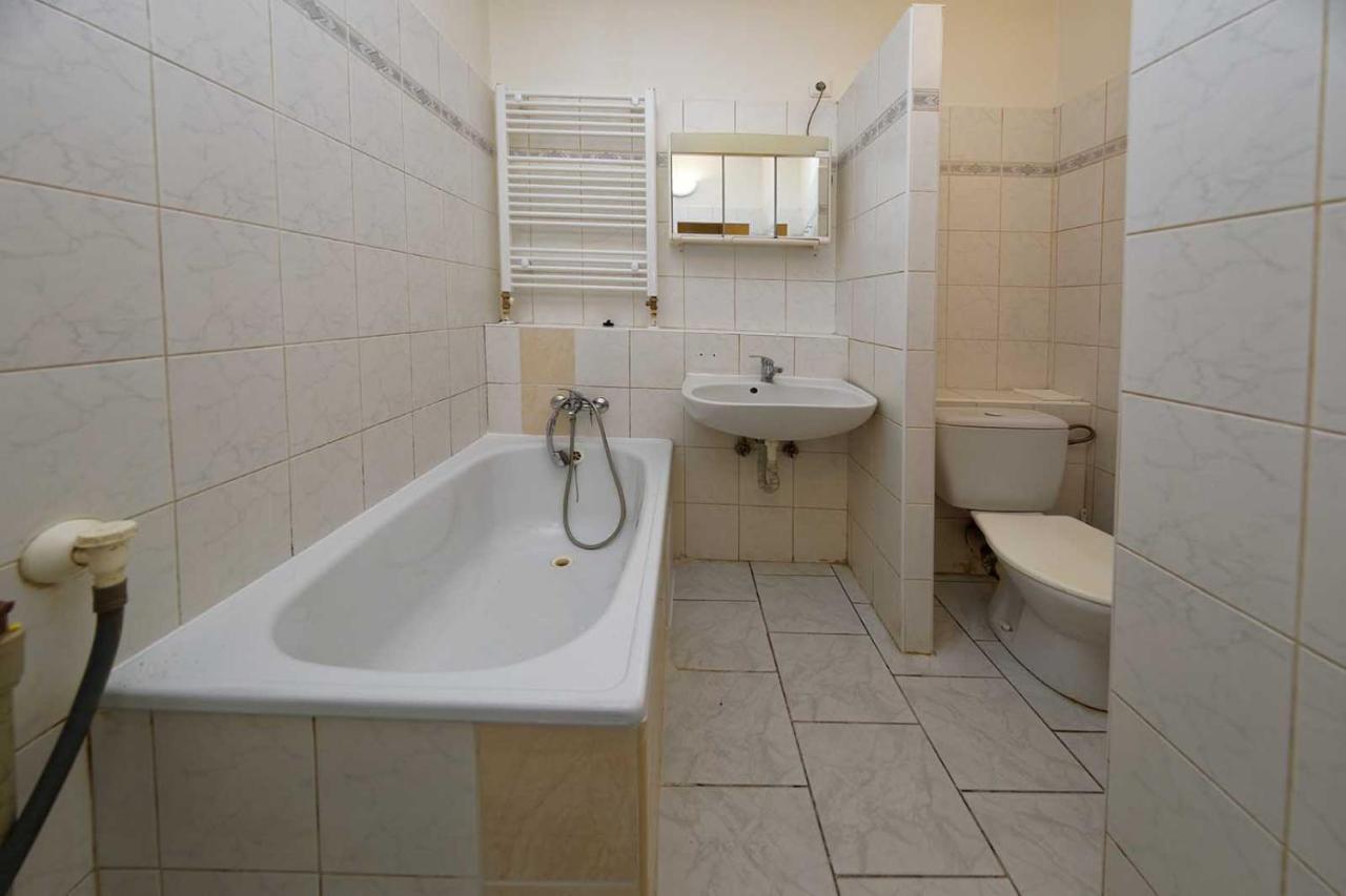 Apartment Lublanska 48 Prága Kültér fotó
